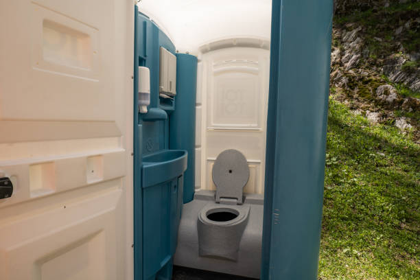 Best Restroom Trailer for Weddings  in Malakoff, TX